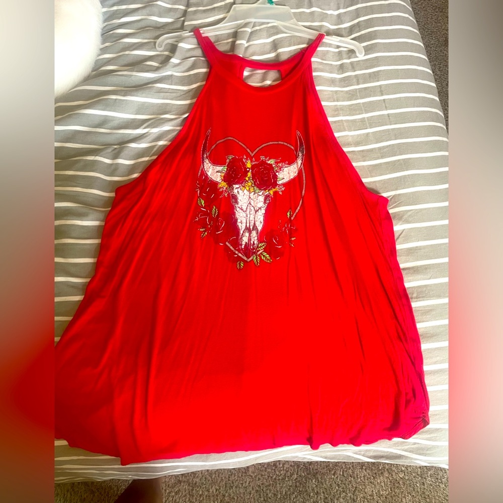 Red tank oversized